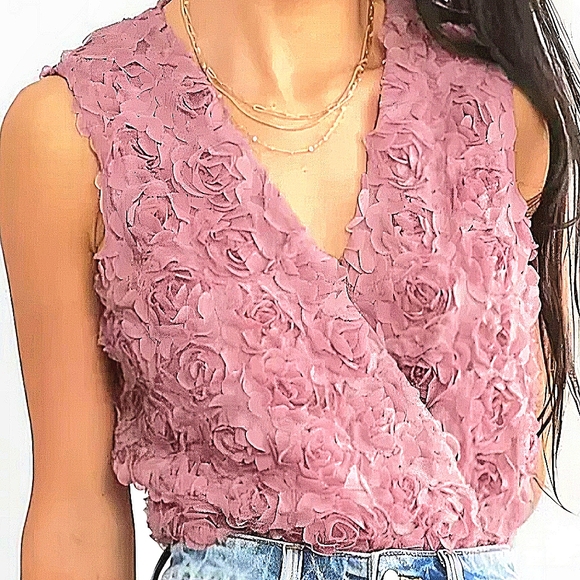 NWT Buckle Willow & Root Rosette Surplice Tank Bodysuit Size Large - Picture 1 of 15